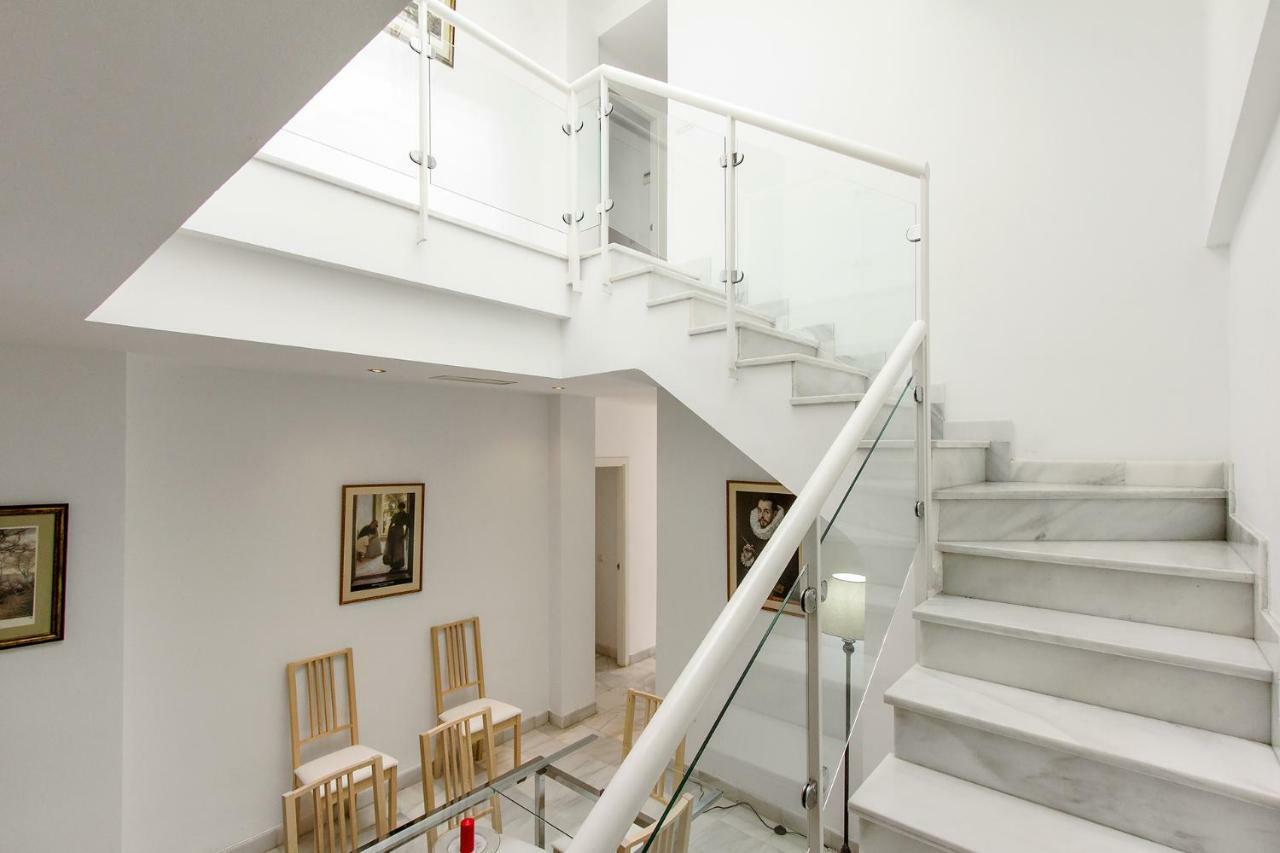Veoapartment Pedro Miguel Σεβίλλη Εξωτερικό φωτογραφία